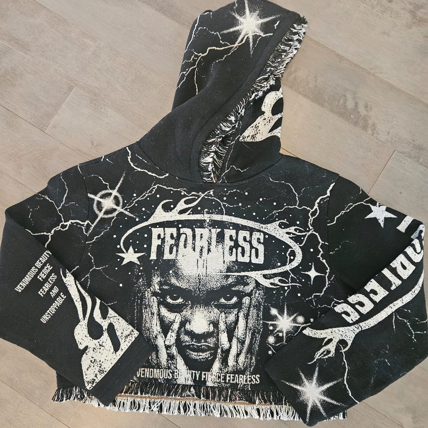 Lady’s Black fearless cropped hoodie