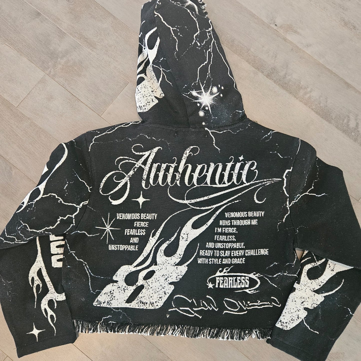 Lady’s Black fearless cropped hoodie