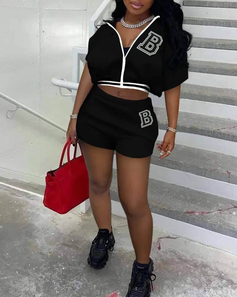 Letter print striped zipper design top shorts set black B