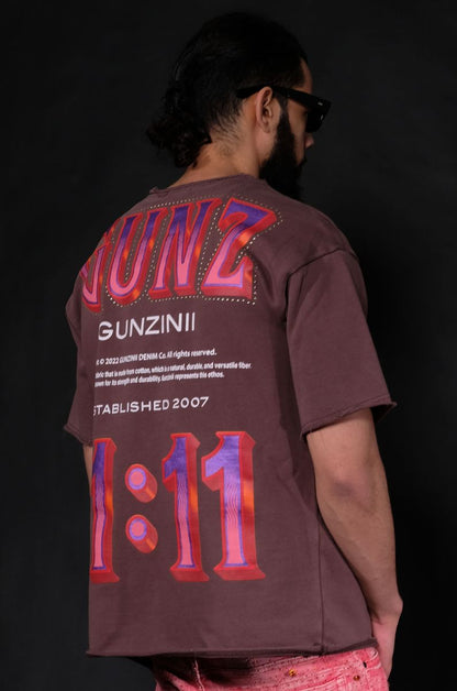 Gunzinii Brown 11:11 Tee